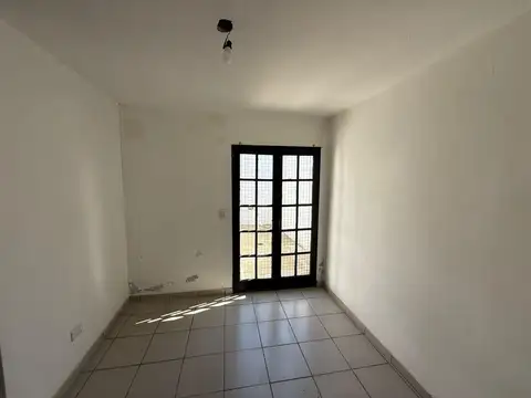 Depto Tipo Casa 2 ambientes con 1 baño