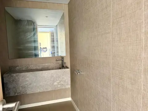 Departamento en Alquiler con 1 cocheras