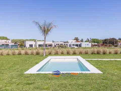 Casa en Venta al Este