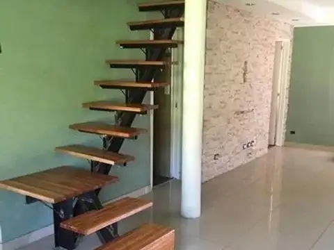 Casa en Alquiler en Paso del Rey, $ 990.000