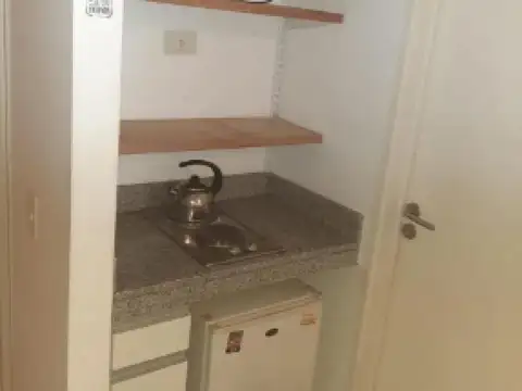 Departamento en Alquiler en Colegiales, $ 890.000