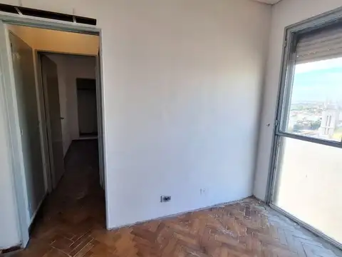 Abraham J. Luppi 900