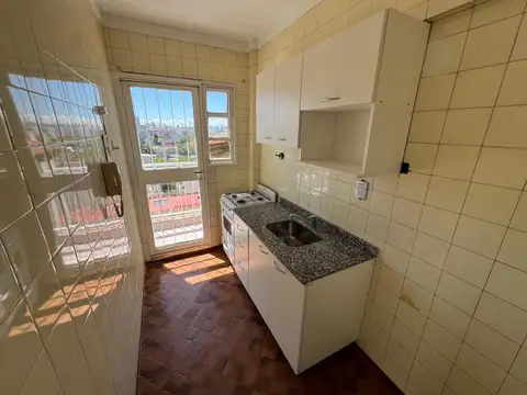 Departamento en Alquiler en Chacarita, $ 600.000