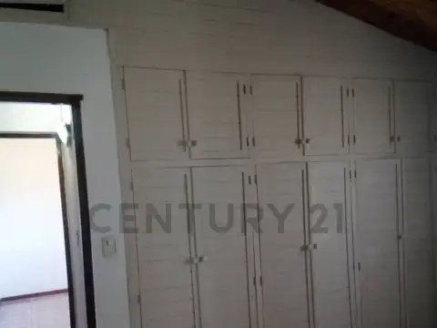 Buenos Vecinos 6600, Piso 0