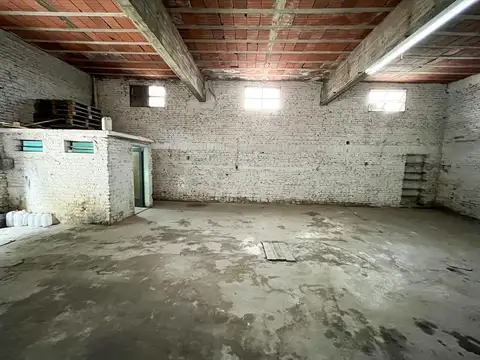 Casablanca al 3300 (Bv. Seguí/Iriondo)