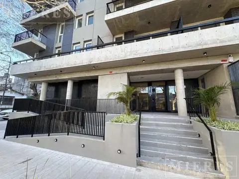 Departamento en Venta al Noreste