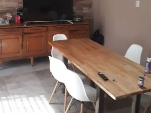 OPORTUNIDAD CASA 5 AMBIENTES CON COCHERA TERRAZA