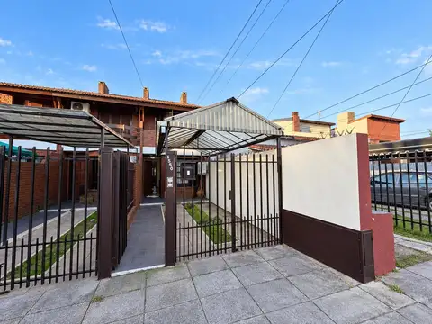 Depto Tipo Casa en Venta de 3 dormitorios