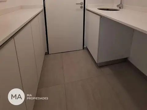Departamento en Venta con 2 cocheras