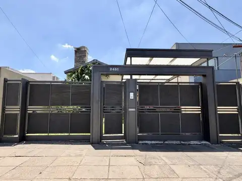 Casa en PH 4 ambientes en planta baja. Excelente ubicación