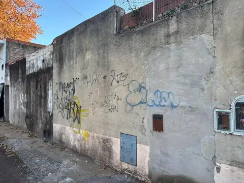 BARTOLOME MITRE  al 200