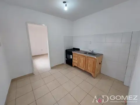 Depto Tipo Casa en Venta en Villa Ballester, USD 43.000