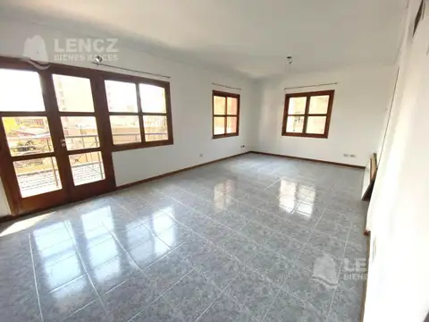 Amplio Departamento en Alquiler 4 ambientes. COCHERA  pileta, terraza, SUM, Zona Plaza Conesa