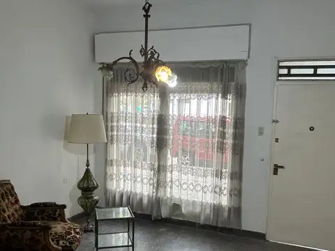Casa en Alquiler en Bella Vista, $ 990.000