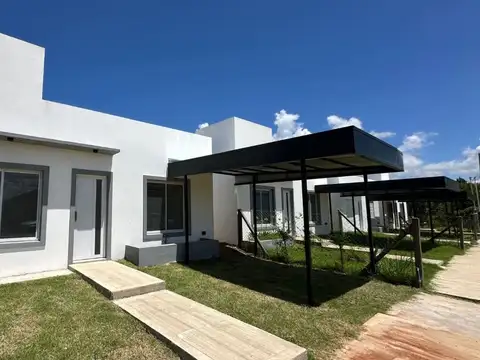 Casa a estrenar San Jose 2 dormi - Barrio Nautico