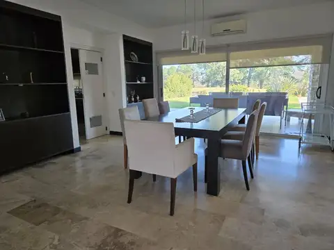 Casa en Alquiler Temporal al Oeste