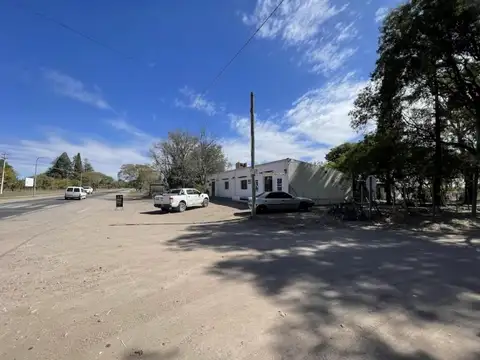 Ruta Nacional 143 y Carmona