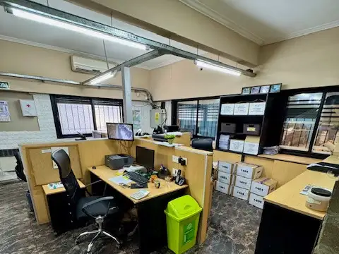 Galpon en Venta 50  mts Fondo