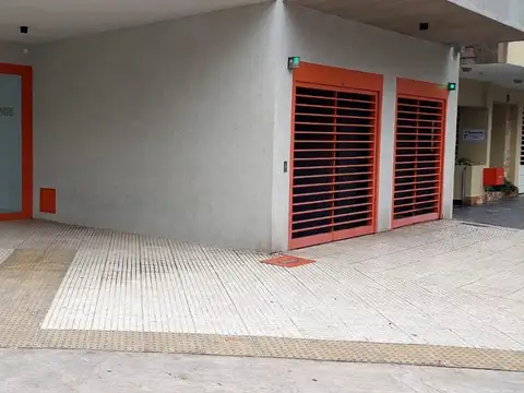 Aráoz 700