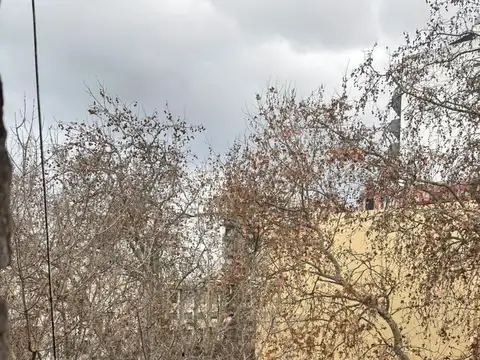 9 de Julio e/ Independencia y Salta