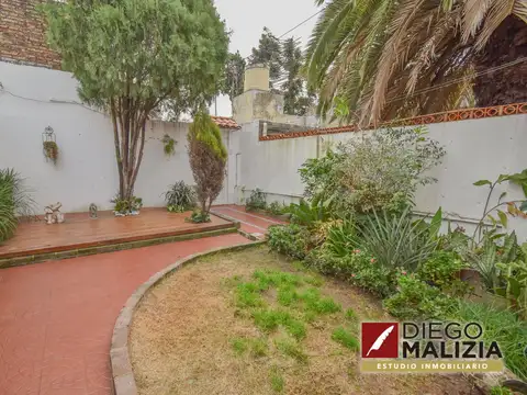 Casa 2 ambientes con 1 baño