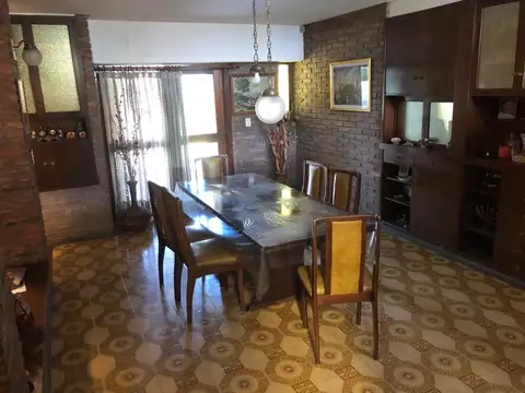 Casa en Venta en Castelar Sur, USD 420.000