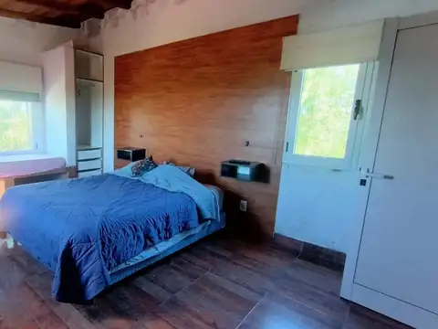 VENTA CASA DOS DORMITORIOS EN VILLA PARQUE SIQUIMA