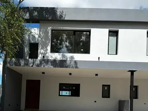 Venta Dúplex Premium a Estrenar en Nuevo Malagueño | 3 Dormitorios | Diseño Moderno