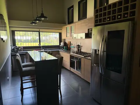 VENTA - CASA QUINTA - FATIMA PILAR