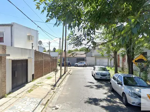 Casa en venta - 2 Dormitorios 1 Baño - La Plata