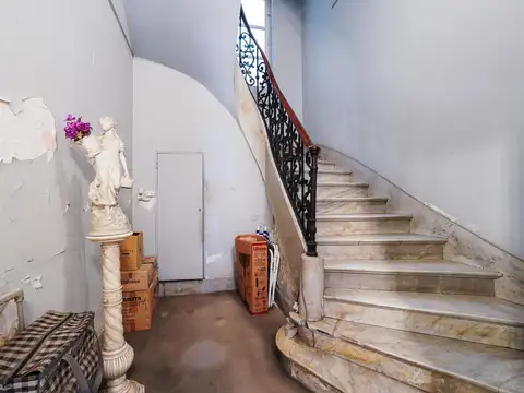 Depto Tipo Casa en Venta de 5 dormitorios