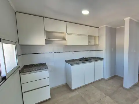 Departamento 3 ambientes con 1 baño