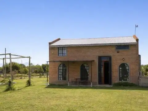 ROLDAN - CASA EN ALQUILER - BARRIO CERRADO PUCARA DE LOS BUHOS