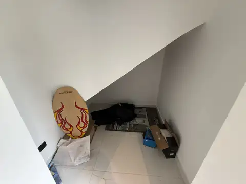 Alquiler Casa Moderna 7 ambientes Con Pileta en Lagoon Pilar