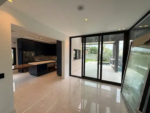 Casa en Alquiler al Noroeste