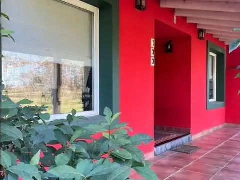 OPORTUNIDAD VENTA CASA E ESTANCIA LAS LILAS