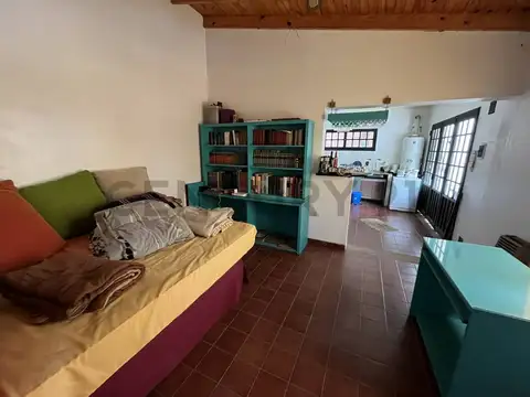 Casa Quinta en venta Los Hornos 2 dormitorios