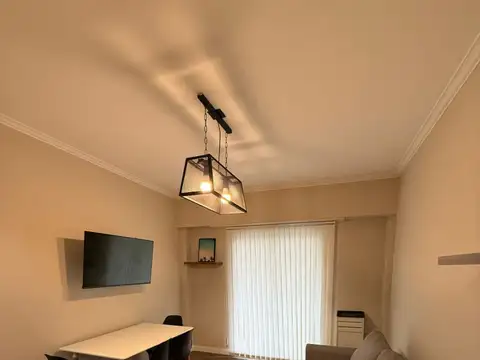 Departamento 2 Amb. Balcon a la calle