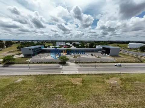Oficina en Alquiler en Parque Futura, $ 1.600.000