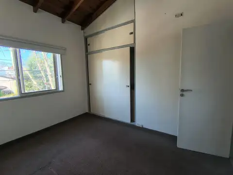 Depto Tipo Casa en Alquiler en Olivos, $ 1.800.000