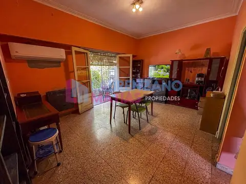 Depto Tipo Casa 5 ambientes con 1 baño