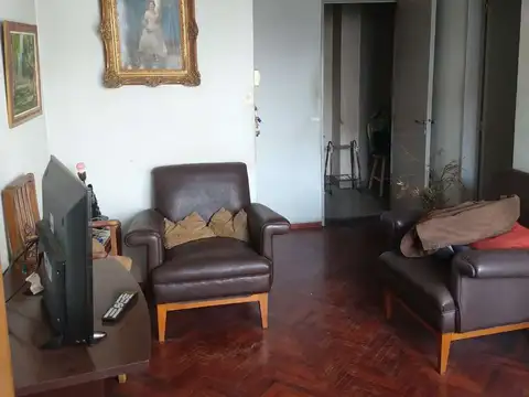 Sarmiento 1300, Piso 6