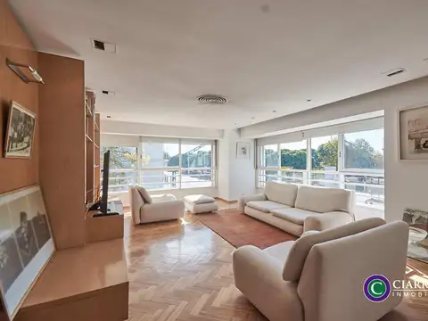 Departamento en Venta de 5 ambientes