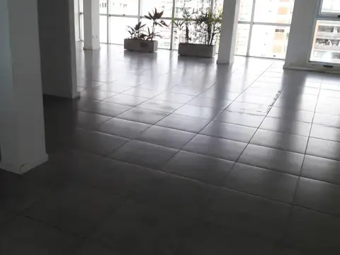 Oficina Monoambiente con 2 baños