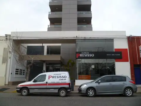 Av Mitre al 600
