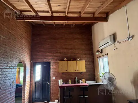 Casa 3 ambientes con 2 baños