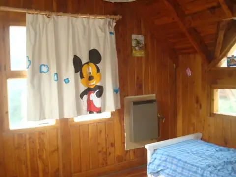 Casa 4 ambientes con 1 baño