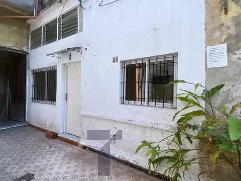 PH Planta baja. 4 AMBIENTES, SIN EXPENSAS