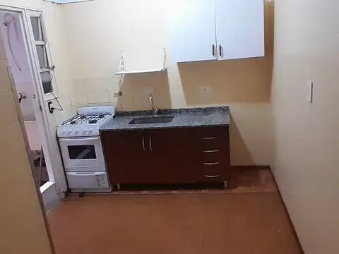 DEPARTAMENTO 3 AMBIENTES EN ALQUILER - PATERNAL -