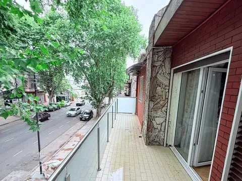 Depto Tipo Casa en Venta de 4 dormitorios